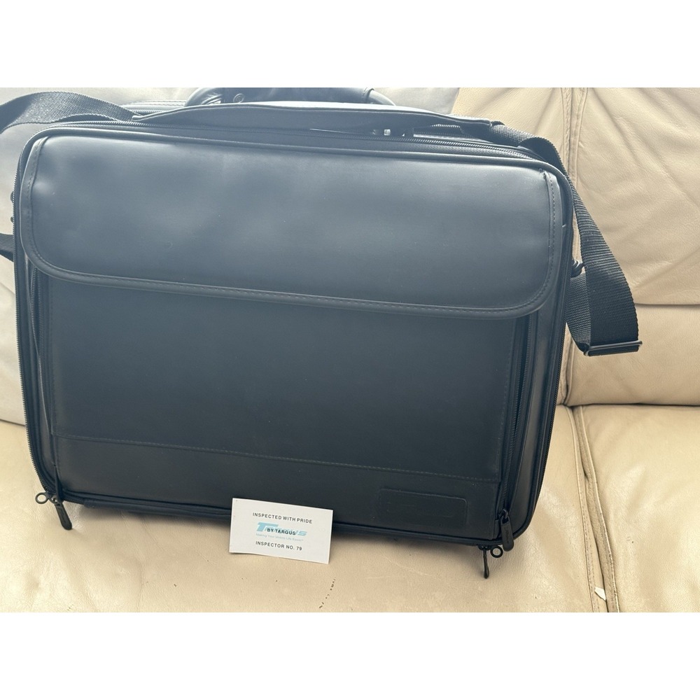 Targus Laptop Computer Carrying Brief Case 21'' Black , Lots Of‎ Pockets
